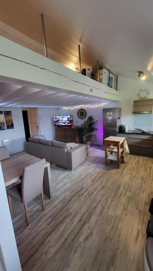 Gite Moderne Et Calme Moncel-sur-Seille Ngoại thất bức ảnh